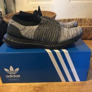 Adidas Ultraboost Laceless